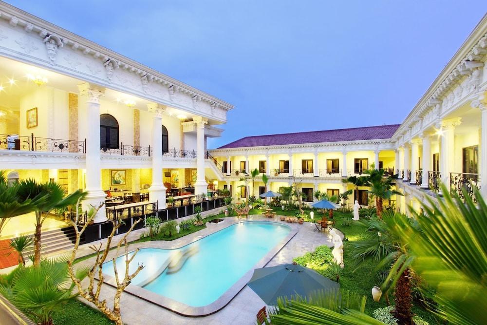 GRAND PALACE YOGYAKARTA photo 4