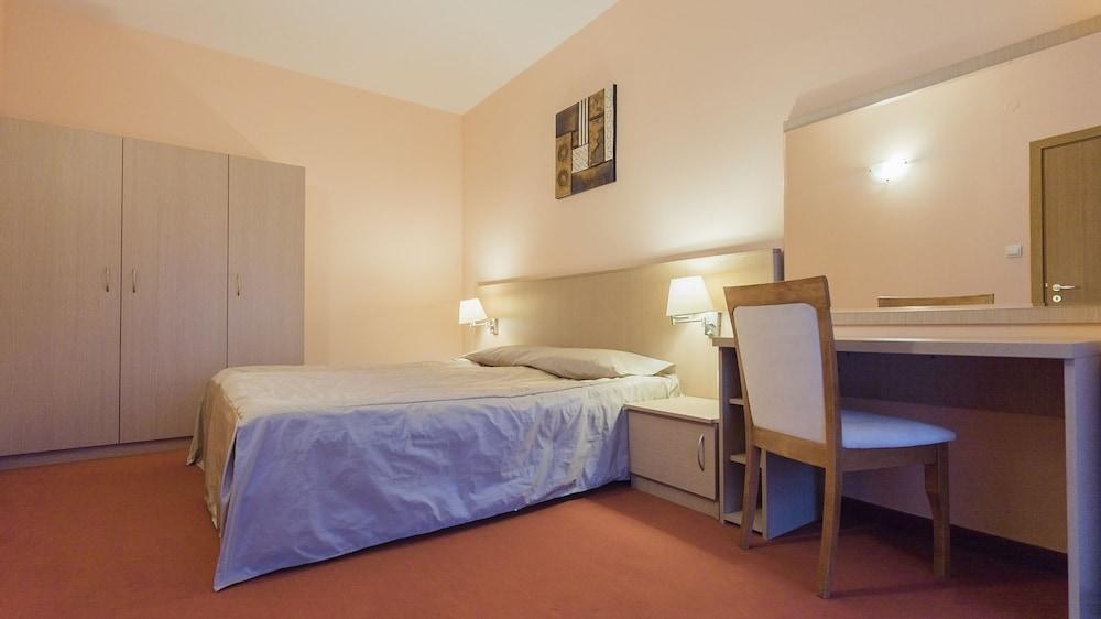 ORPHEUS SPA HOTEL photo 2