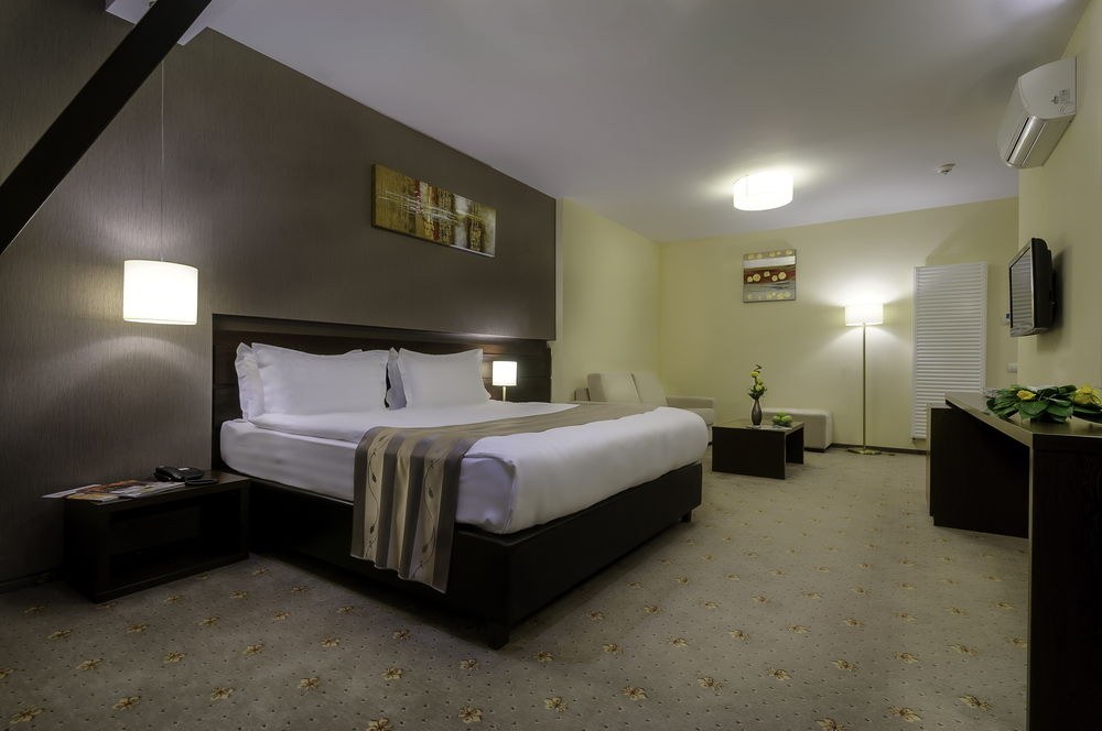 GOLDEN TIME HOTEL photo 1