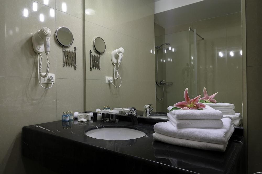GOLDEN TIME HOTEL photo 3
