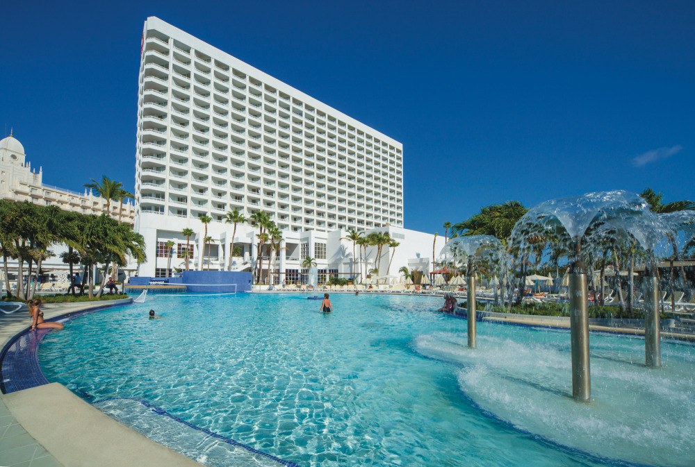 HOTEL RIU PALACE ANTILLAS photo 2