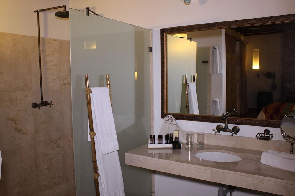 HOTEL BANTU BY FARANDA BOUTIQUE, A MEMBER OF RADISSON INDIVIDUALS photo 4