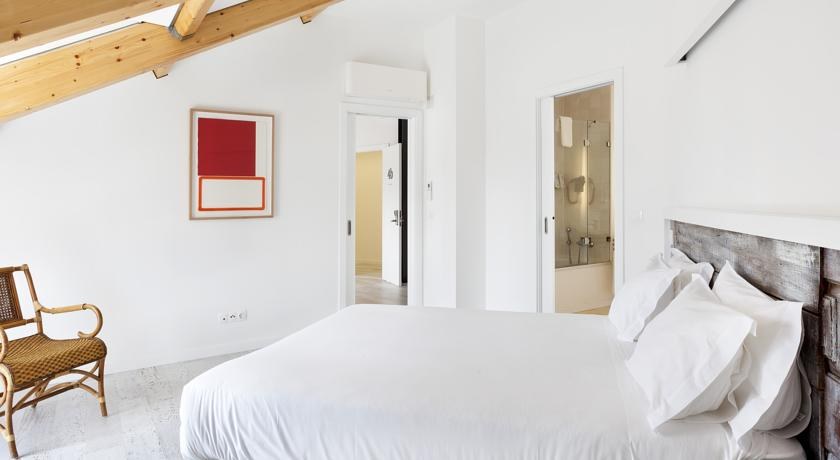 HELLO LISBON BAIRRO ALTO APARTMENTS photo 4