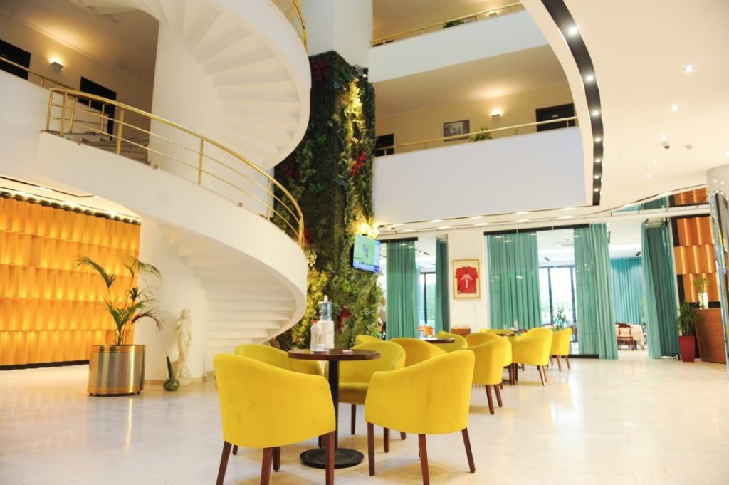 LEONARDO HOTEL KAVAJES DURRES photo 2