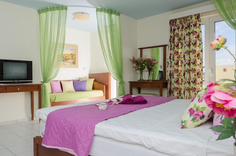 PHILOXENIA HOTEL photo 2