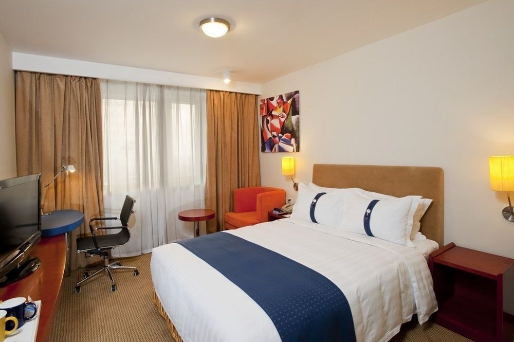 HOLIDAY INN EXPRESS DONGLI photo 3