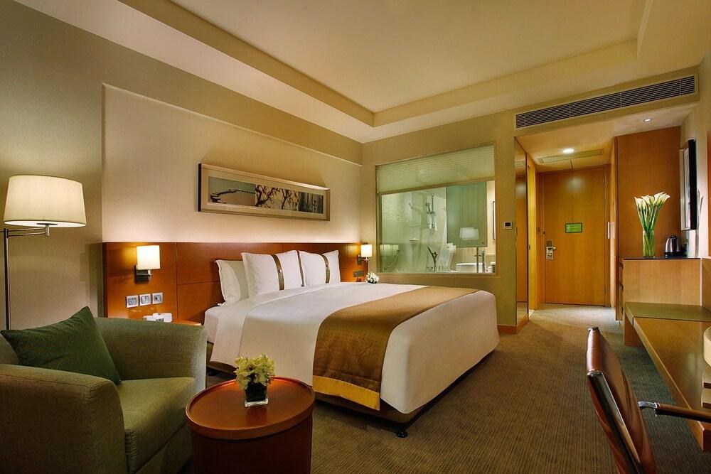 HOLIDAY INN SHANGHAI PUDONG KANGQIAO photo 3