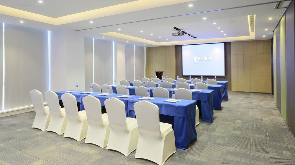 HOLIDAY INN EXPRESS SHANGHAI GONGKANG photo 1