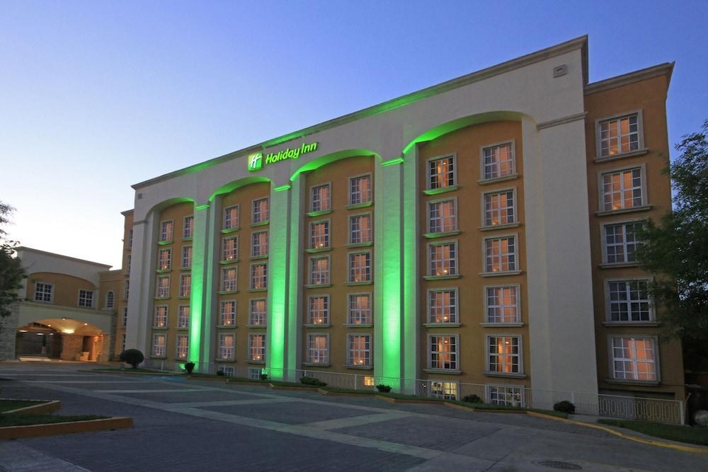 HOLIDAY INN MONCLOVA photo 2