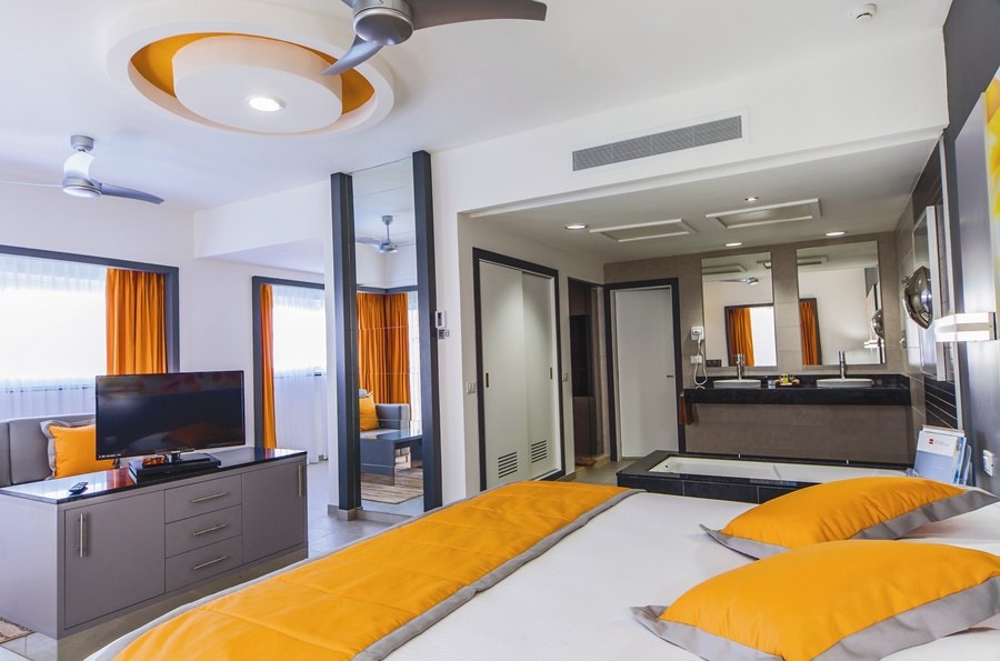 HOTEL RIU CANCUN - ADULTS ONLY photo 2