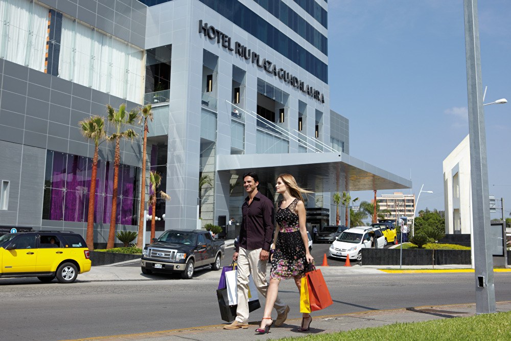 HOTEL RIU PLAZA GUADALAJARA photo 1