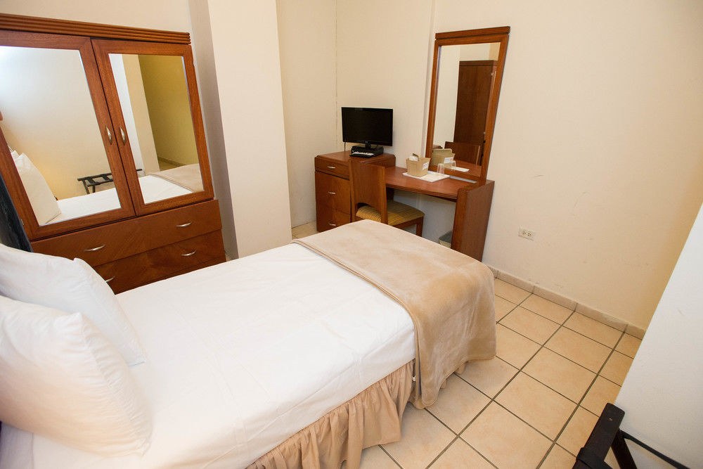 HOTEL PLAZA DE ARMAS OLD SAN JUAN photo 2