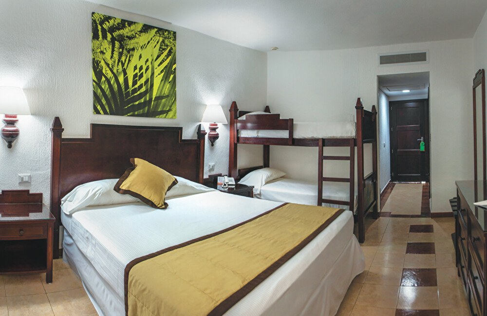 HOTEL RIU LUPITA photo 4