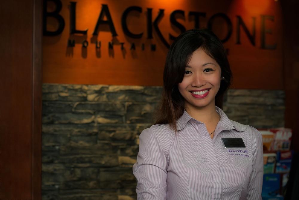 BLACKSTONE MOUNTAIN LODGE photo 2