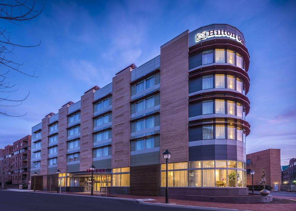 Hilton Garden Inn Alexandria Old Town National Harbor photo 4