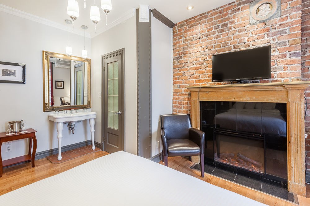 LE GRANDE ALLEE HOTEL & SUITES