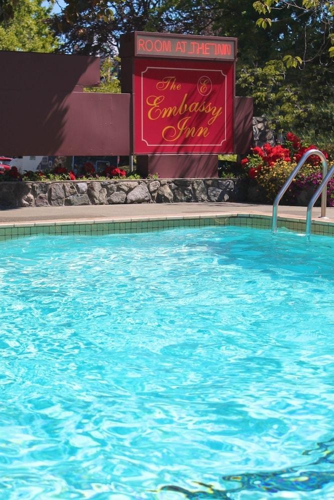 THE EMBASSY INN photo 3