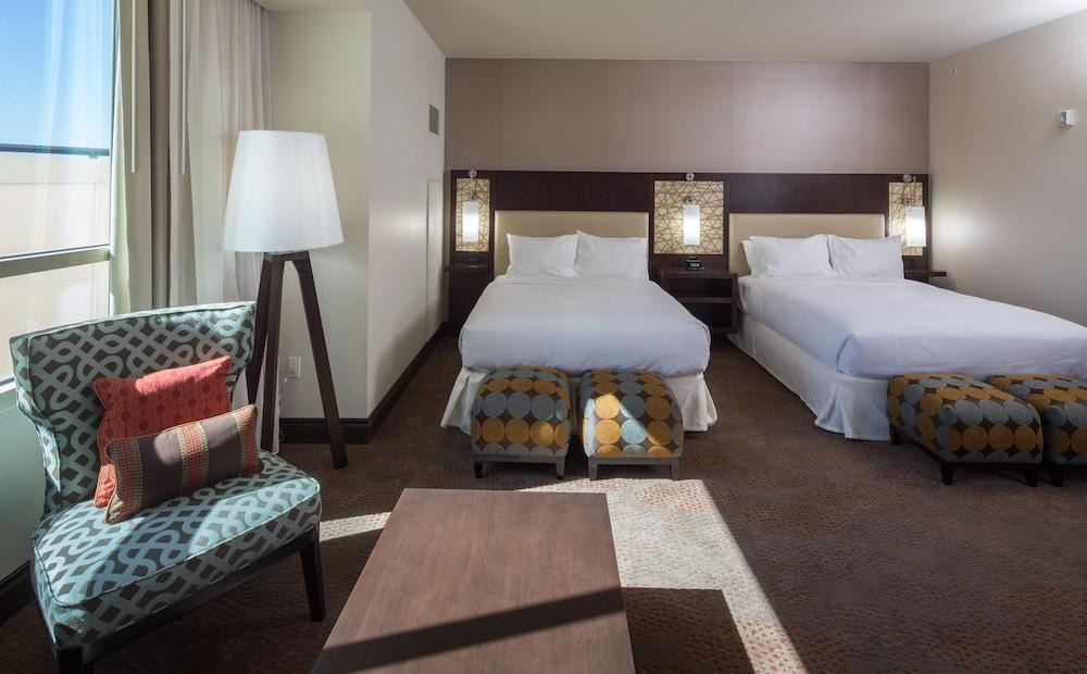 Hilton Dallas/Plano Granite Park photo 4
