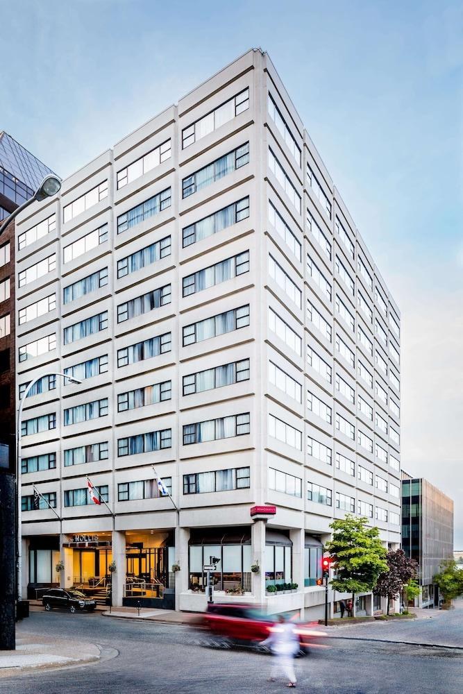 The Hollis Halifax - a DoubleTree Suites by Hilton photo 2