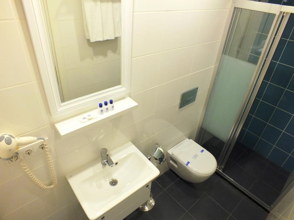 STAR HOLIDAY HOTEL photo 3