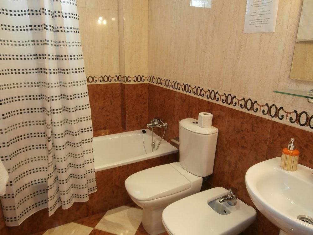 HOTEL AGUR photo 3
