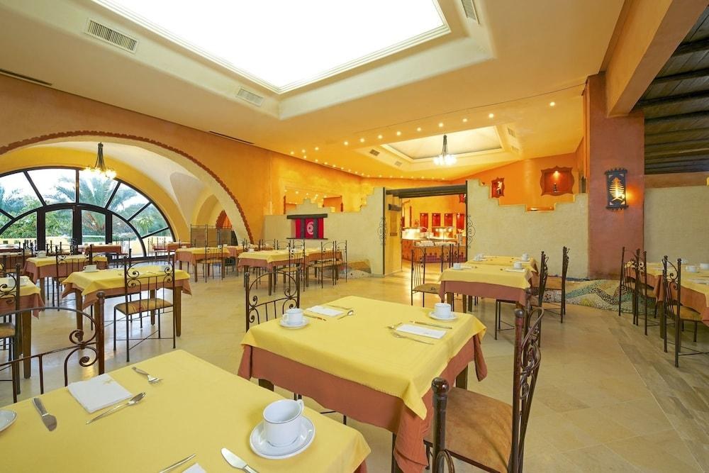 CHICH KHAN HOTEL photo 3