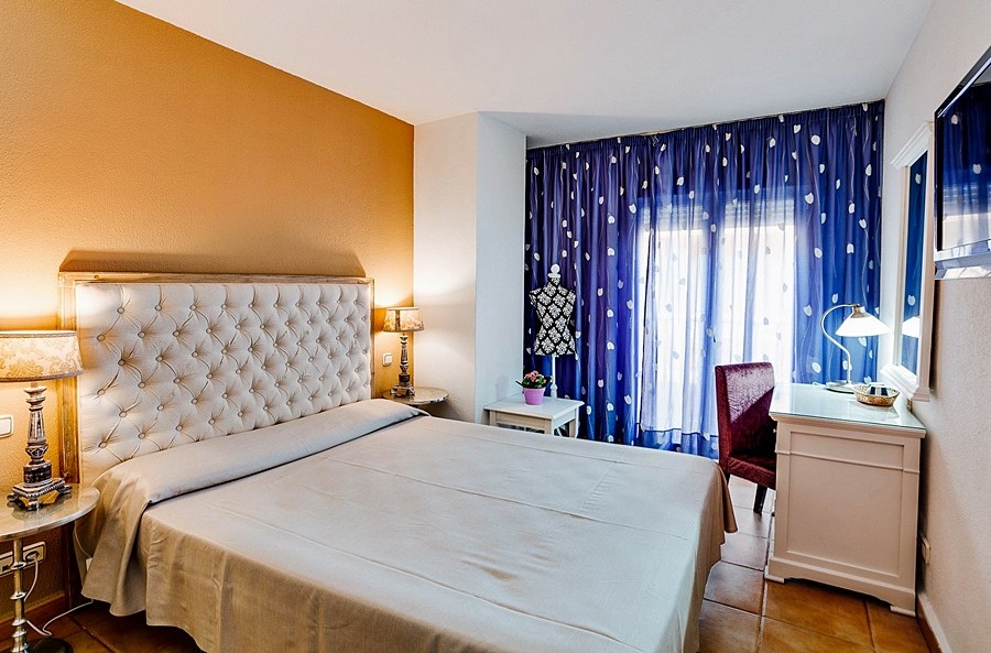 HOTEL MADRID photo 2