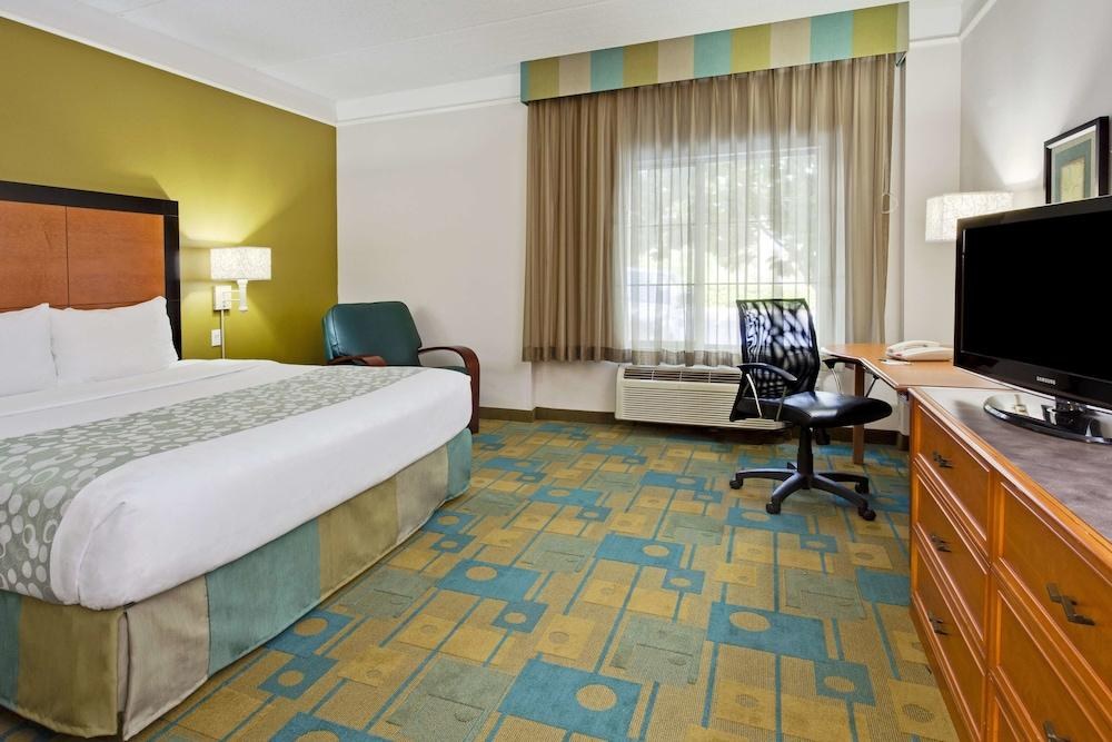 La Quinta Inn & Suites by Wyndham Orlando I Drive/Conv Ctr photo 4