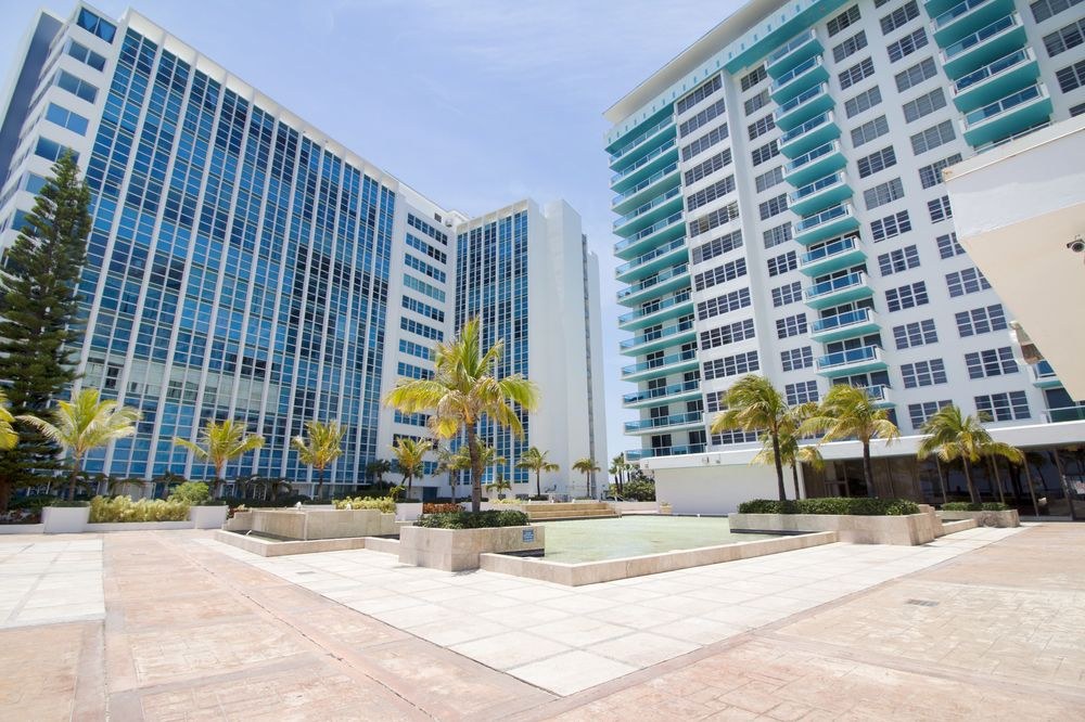 Seacoast Suites on Miami Beach photo 1