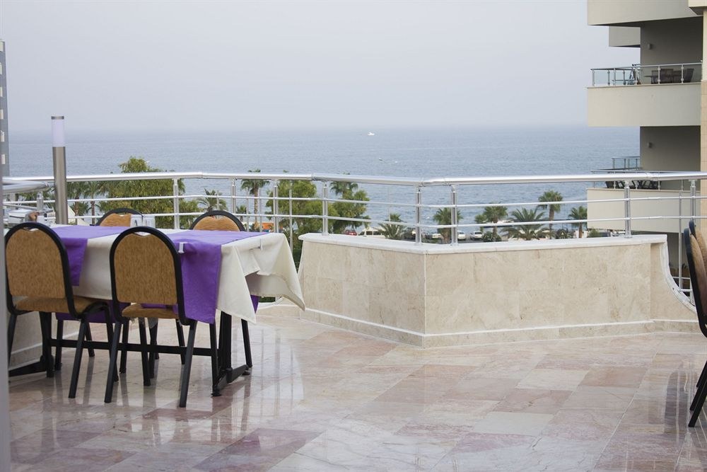 ZEL HOTEL photo 1