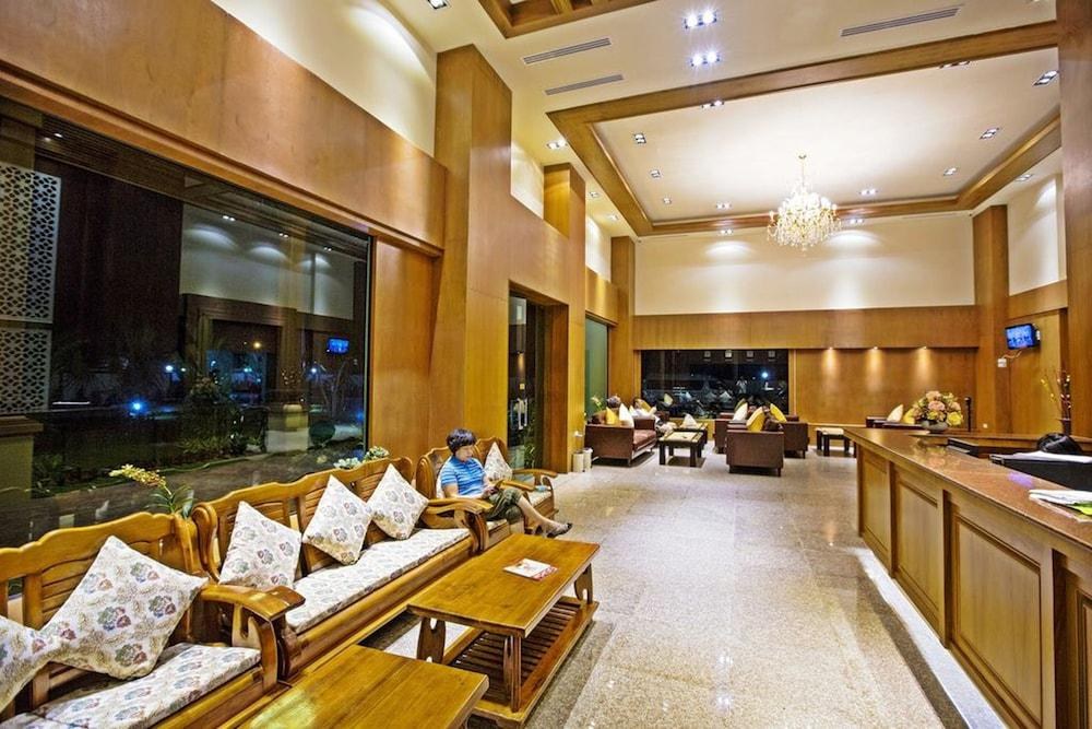 AIRPORT RESORT AND SPA photo 4