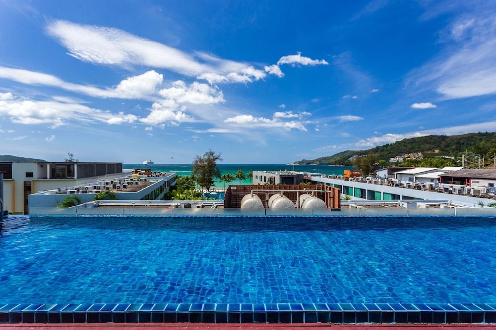 7Q Patong Beach Hotel photo 3
