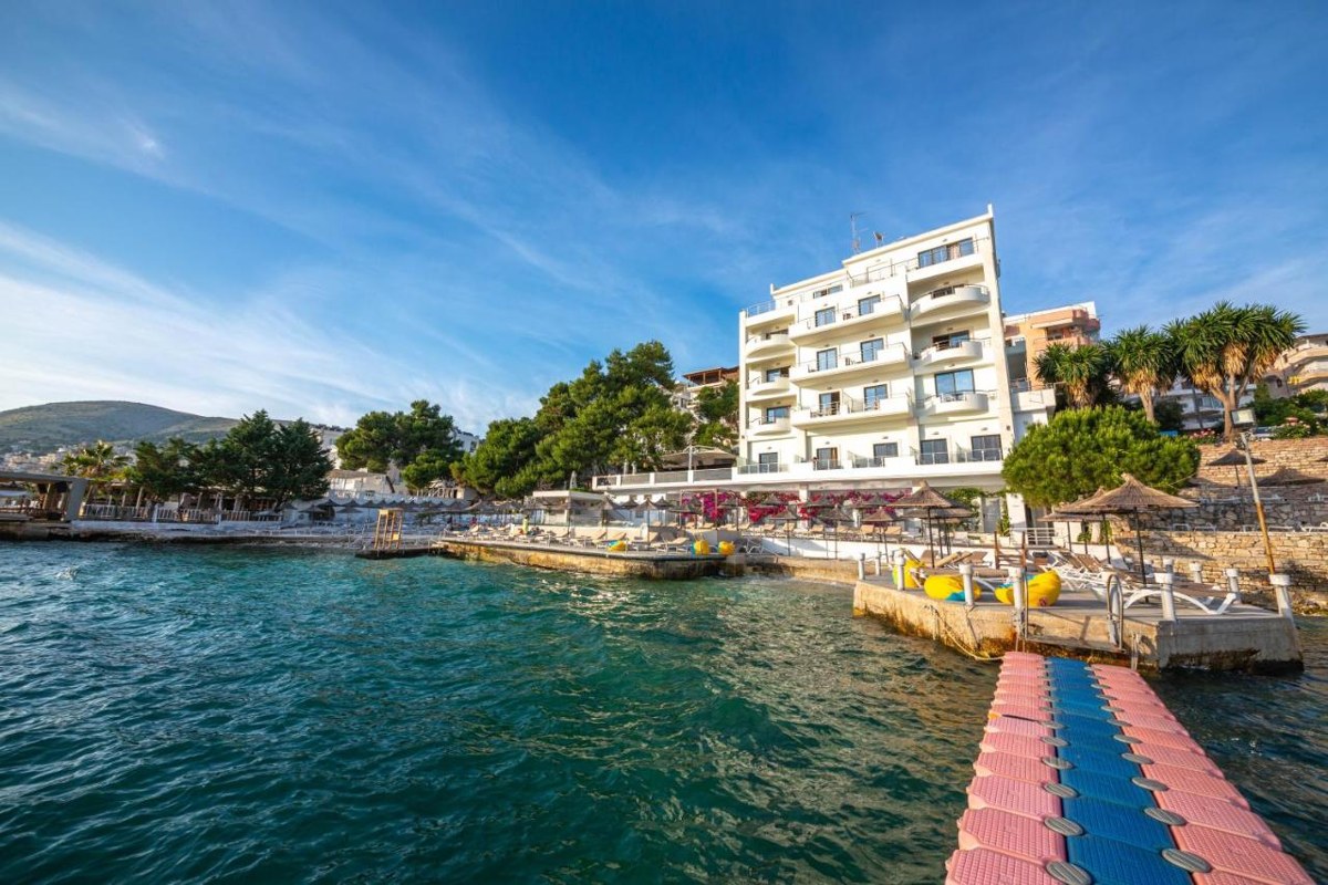JAROAL HOTEL
