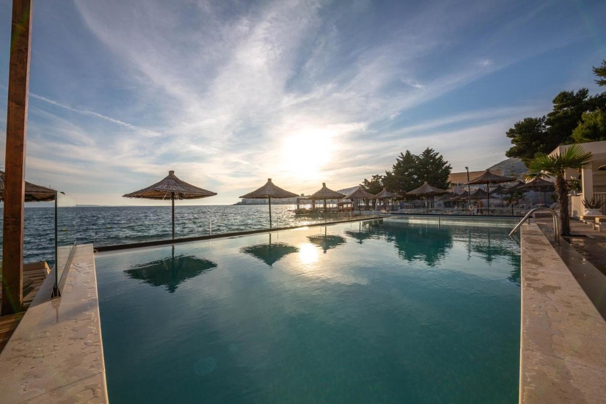 JAROAL HOTEL photo 3
