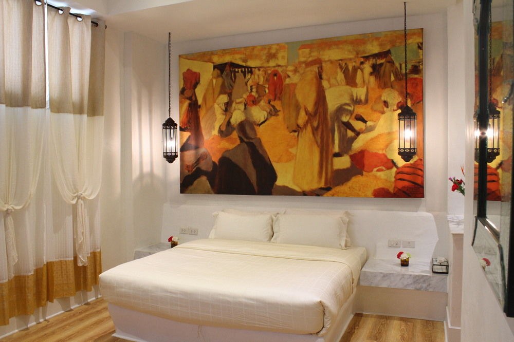 At Niman Conceptual Home photo 1