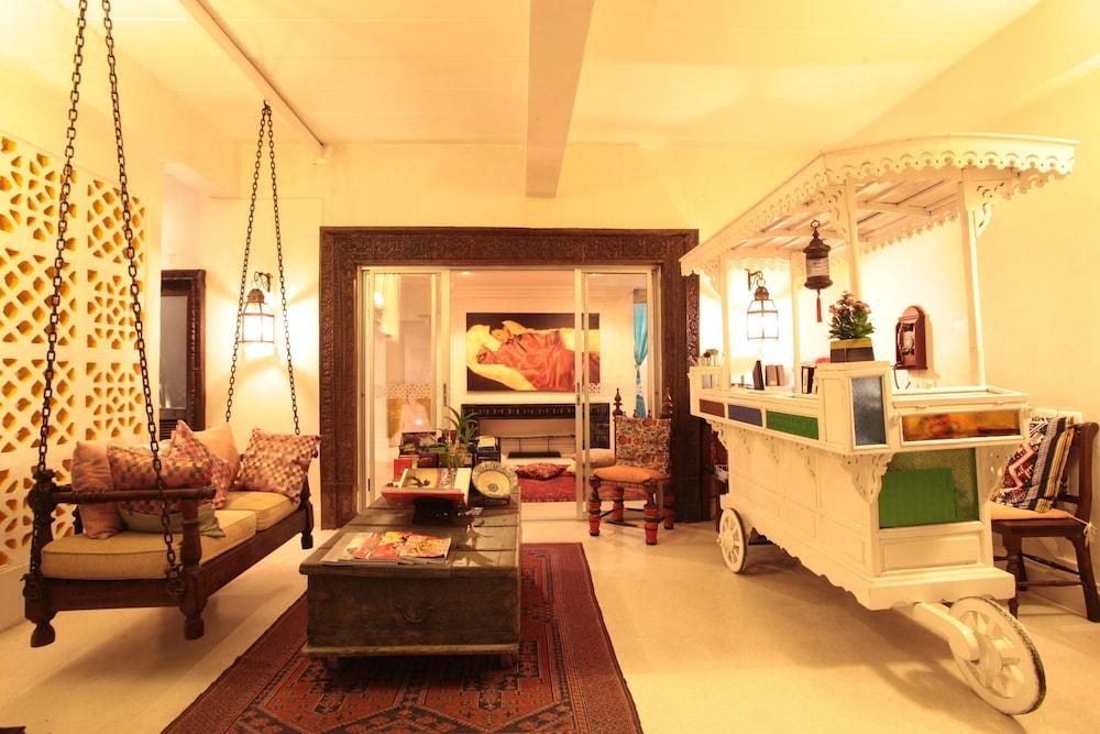At Niman Conceptual Home photo 4
