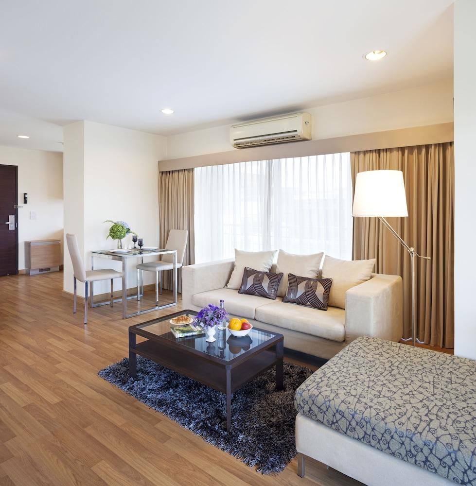 VIVA GARDEN SERVICED RESIDENCE photo 3