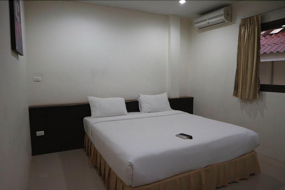 Baan Saen Sook Villas photo 2