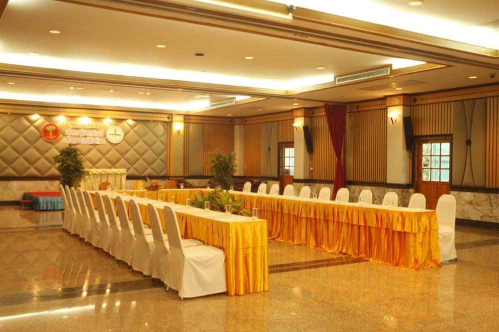 Boon Siam