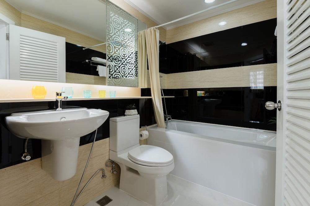 CNC RESIDENCE SUKHUMVIT 33 photo 2