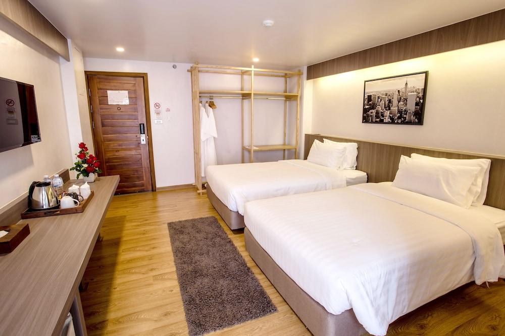TK PALACE HOTEL photo 4