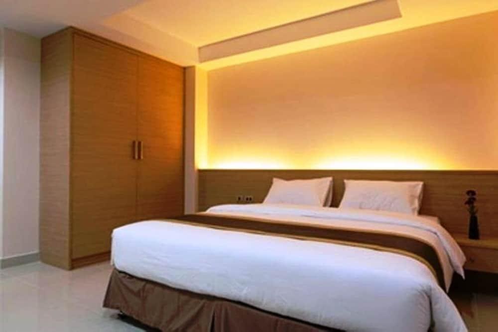 Gateway Hotel photo 2