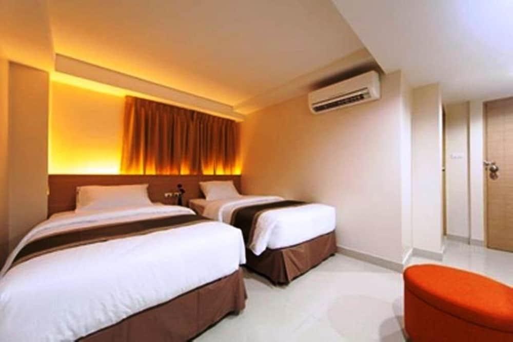 Gateway Hotel photo 4