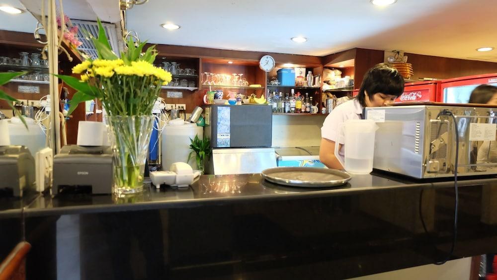 GRAND BUSINESS INN photo 3