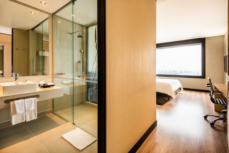 DOUBLE TREE BY HILTON BOGOTA SALITRE AR photo 2