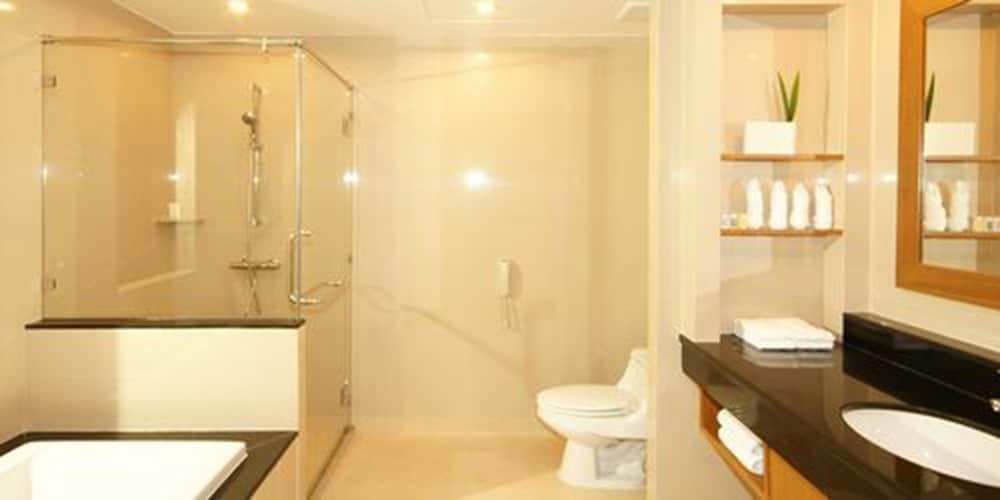 The Heritage Pattaya Beach Resort photo 3