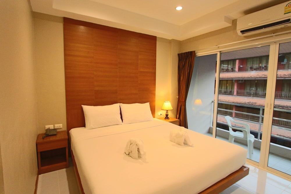 Good Nice Hotel Patong photo 4