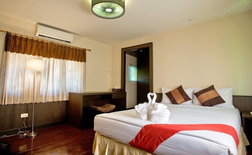 Inrawadee Resort photo 3