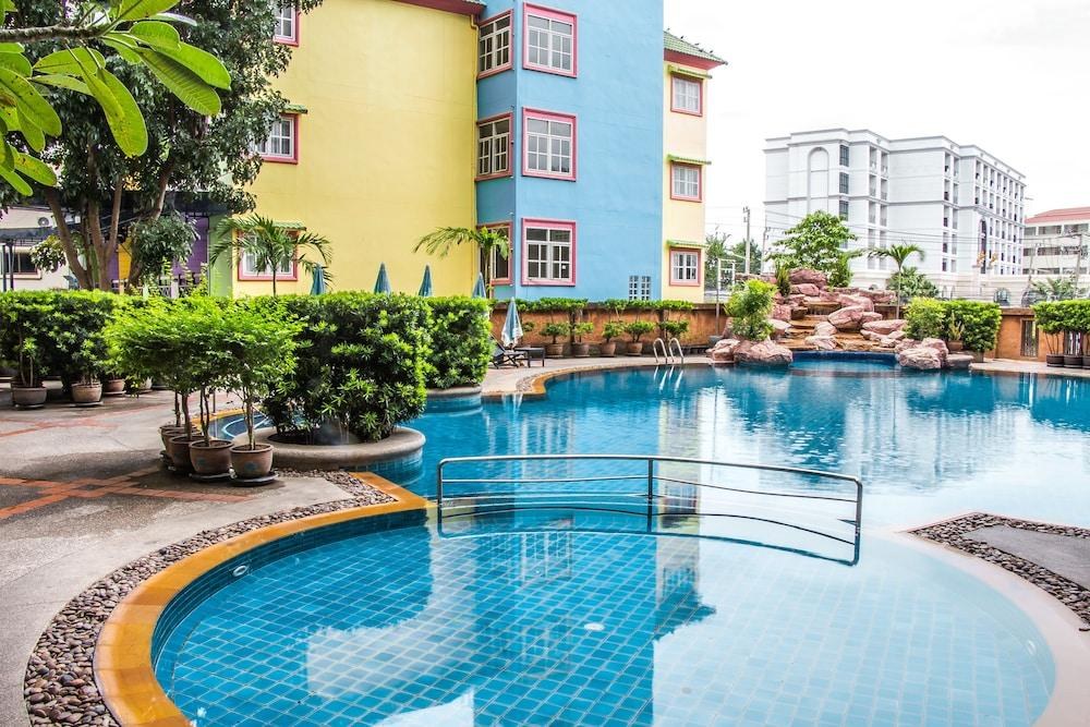 Mike Garden Resort Hotel photo 2