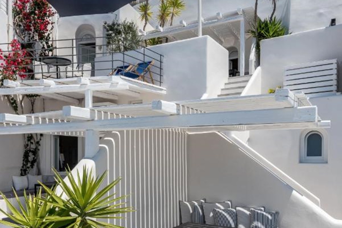 PORTO FIRA SUITES photo 3